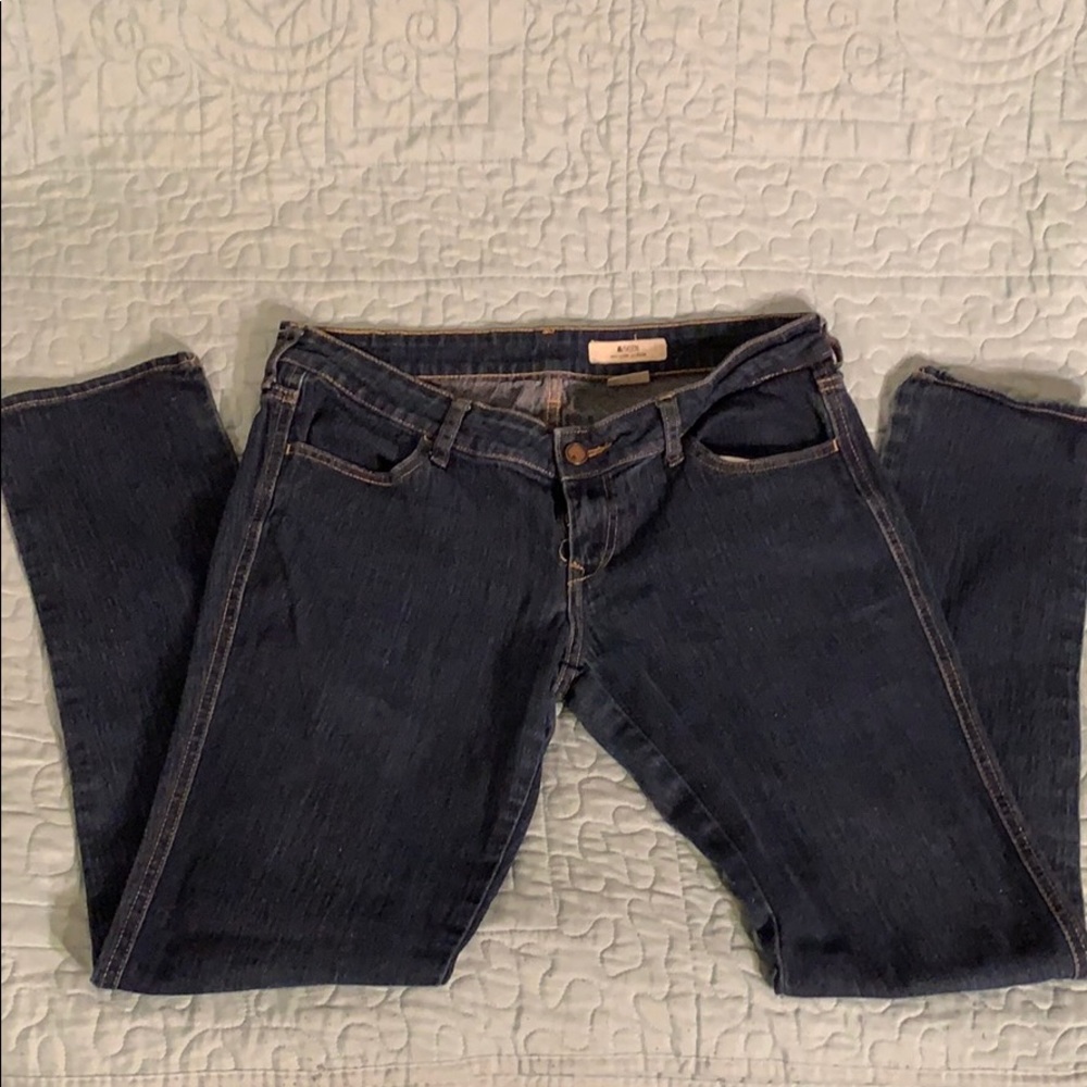 H&M’s SQIN Jeans
